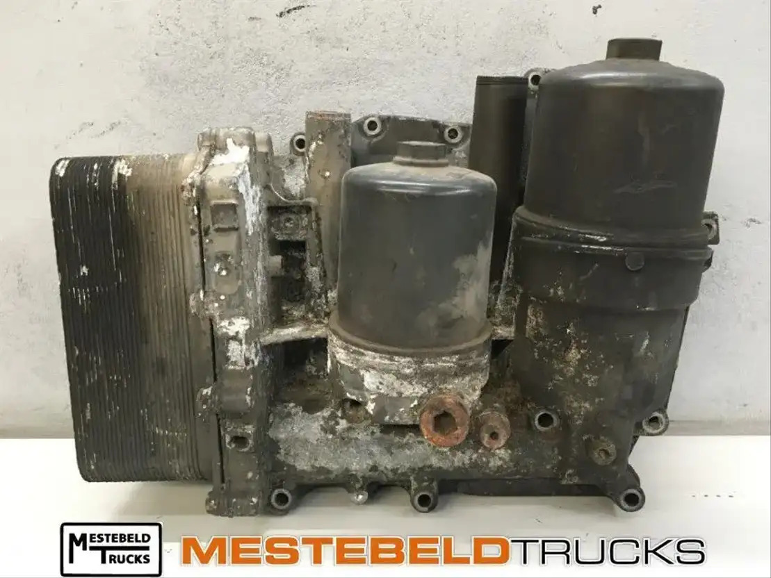 DAF Oliemodule - Moteur et pièces pour Camion: photos 1 DAF Oliemodule - Moteur et pièces pour Camion: photos 1