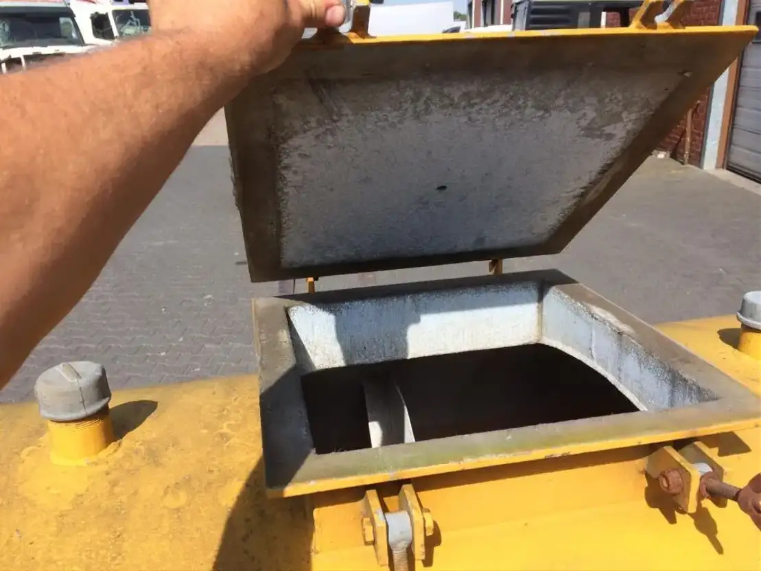 Diversen Watertank 9025 liter - Cuve de stockage: photos 2 Diversen Watertank 9025 liter - Cuve de stockage: photos 2