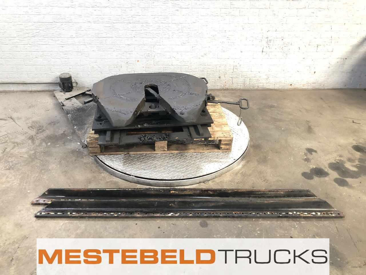 JOST Jost schuifschotel 3,5 inch - Frame/ Châssis pour Camion: photos 1 JOST Jost schuifschotel 3,5 inch - Frame/ Châssis pour Camion: photos 1