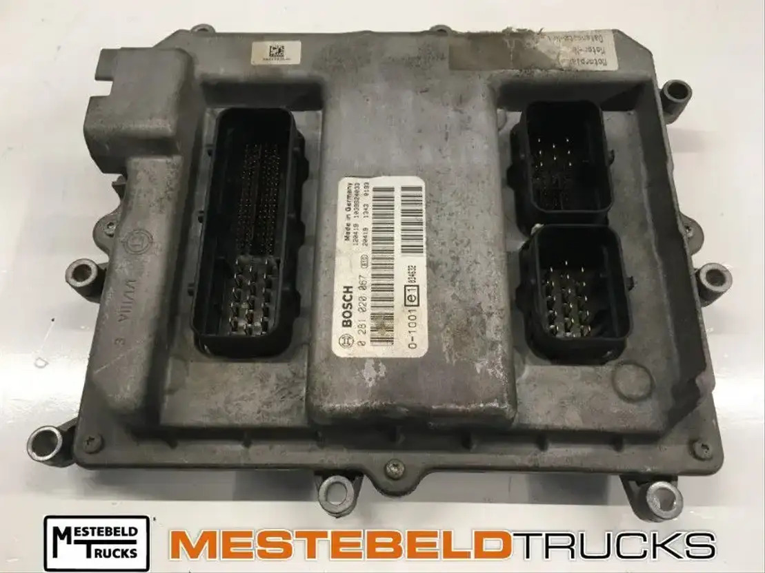 MAN EDC unit D0836 LFL - Système électrique pour Camion: photos 1 MAN EDC unit D0836 LFL - Système électrique pour Camion: photos 1