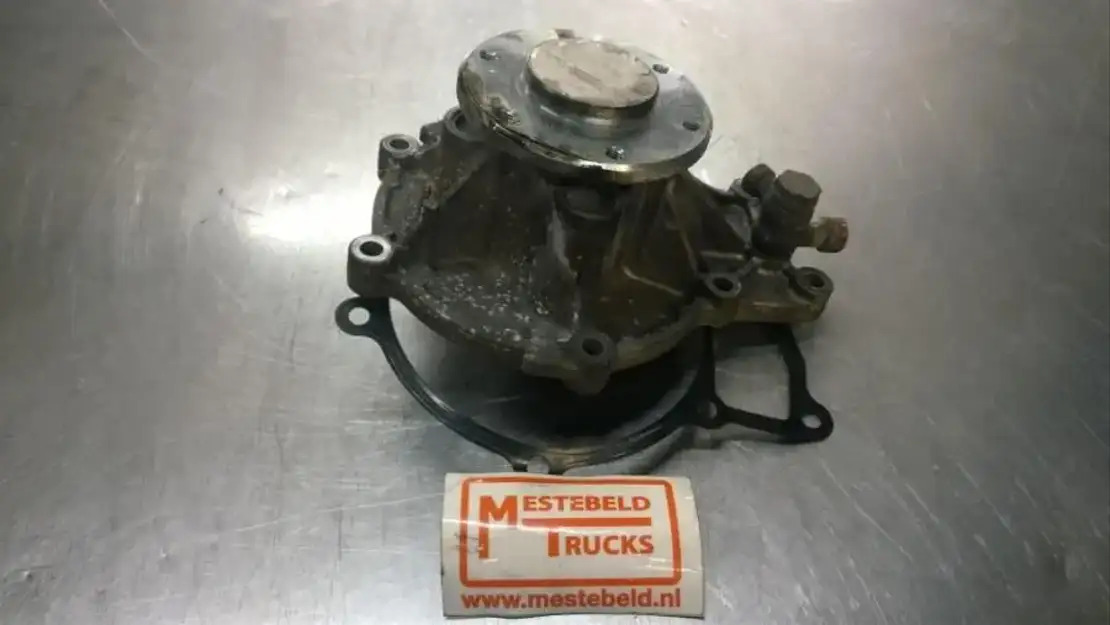 MAN Koelvloeistofpomp D0834 TGL - Système de refroidissement pour Camion: photos 1 MAN Koelvloeistofpomp D0834 TGL - Système de refroidissement pour Camion: photos 1