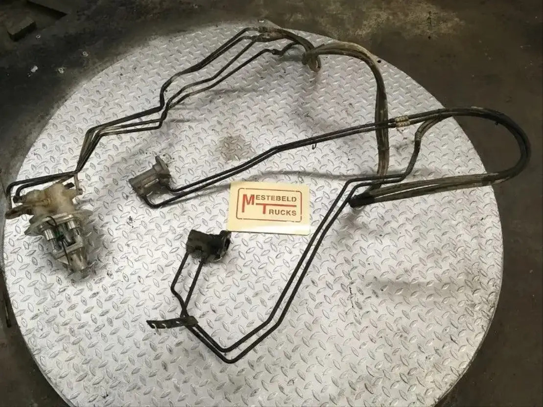 MAN Schakelsysteem - Boîte de vitesse et pièces pour Camion: photos 1 MAN Schakelsysteem - Boîte de vitesse et pièces pour Camion: photos 1