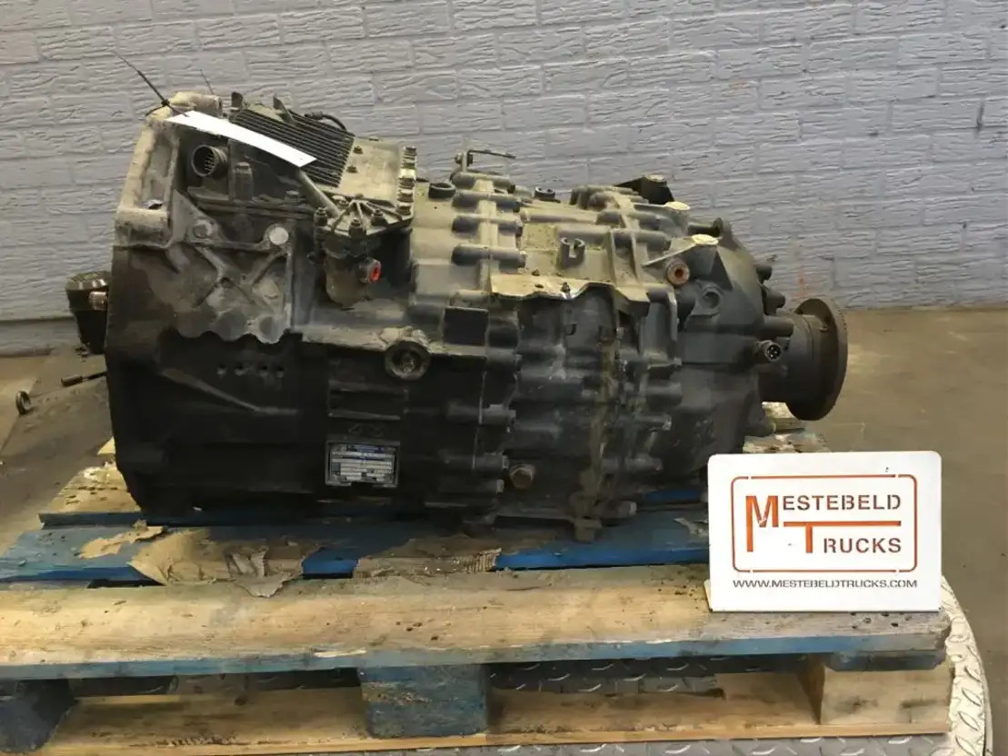MAN Versnellingsbak 12AS2301TD - Boîte de vitesse et pièces pour Camion: photos 1 MAN Versnellingsbak 12AS2301TD - Boîte de vitesse et pièces pour Camion: photos 1