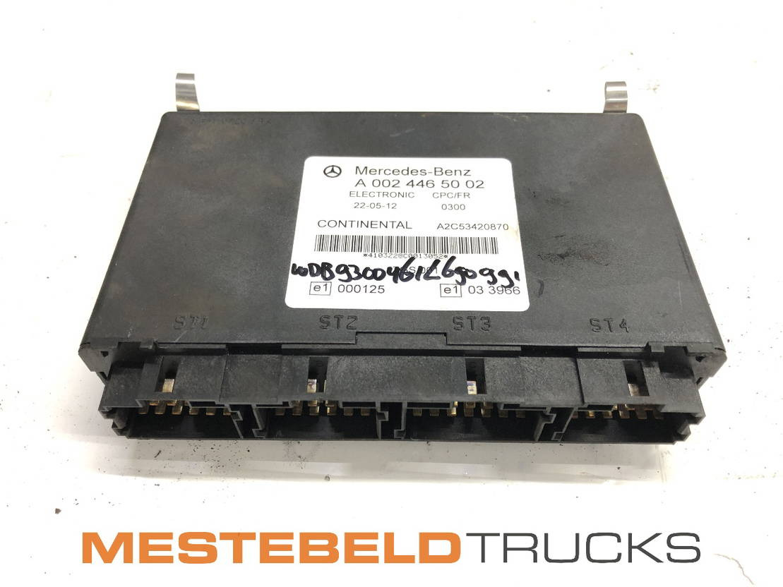 Mercedes-Benz CPC/FR unit - Système électrique pour Camion: photos 1 Mercedes-Benz CPC/FR unit - Système électrique pour Camion: photos 1