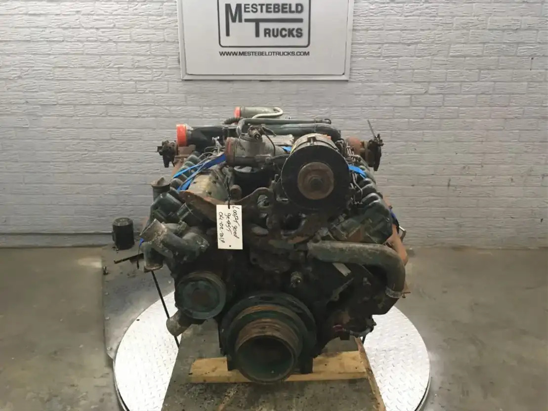 Mercedes-Benz Motor OM402 LA I/3 - Moteur pour Camion: photos 2 Mercedes-Benz Motor OM402 LA I/3 - Moteur pour Camion: photos 2