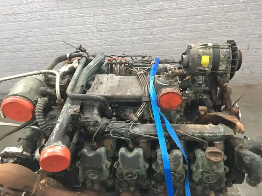Mercedes-Benz Motor OM402 LA I/3 - Moteur pour Camion: photos 4 Mercedes-Benz Motor OM402 LA I/3 - Moteur pour Camion: photos 4