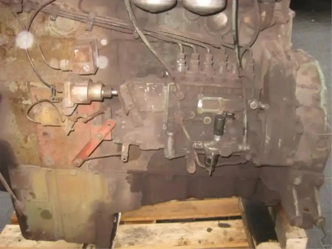 Mercedes-Benz OM 447 A - Moteur pour Camion: photos 3 Mercedes-Benz OM 447 A - Moteur pour Camion: photos 3