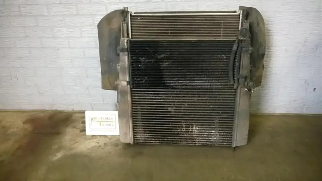 Système de refroidissement pour Camion Mercedes-Benz Radiateur + intercooler: photos 1