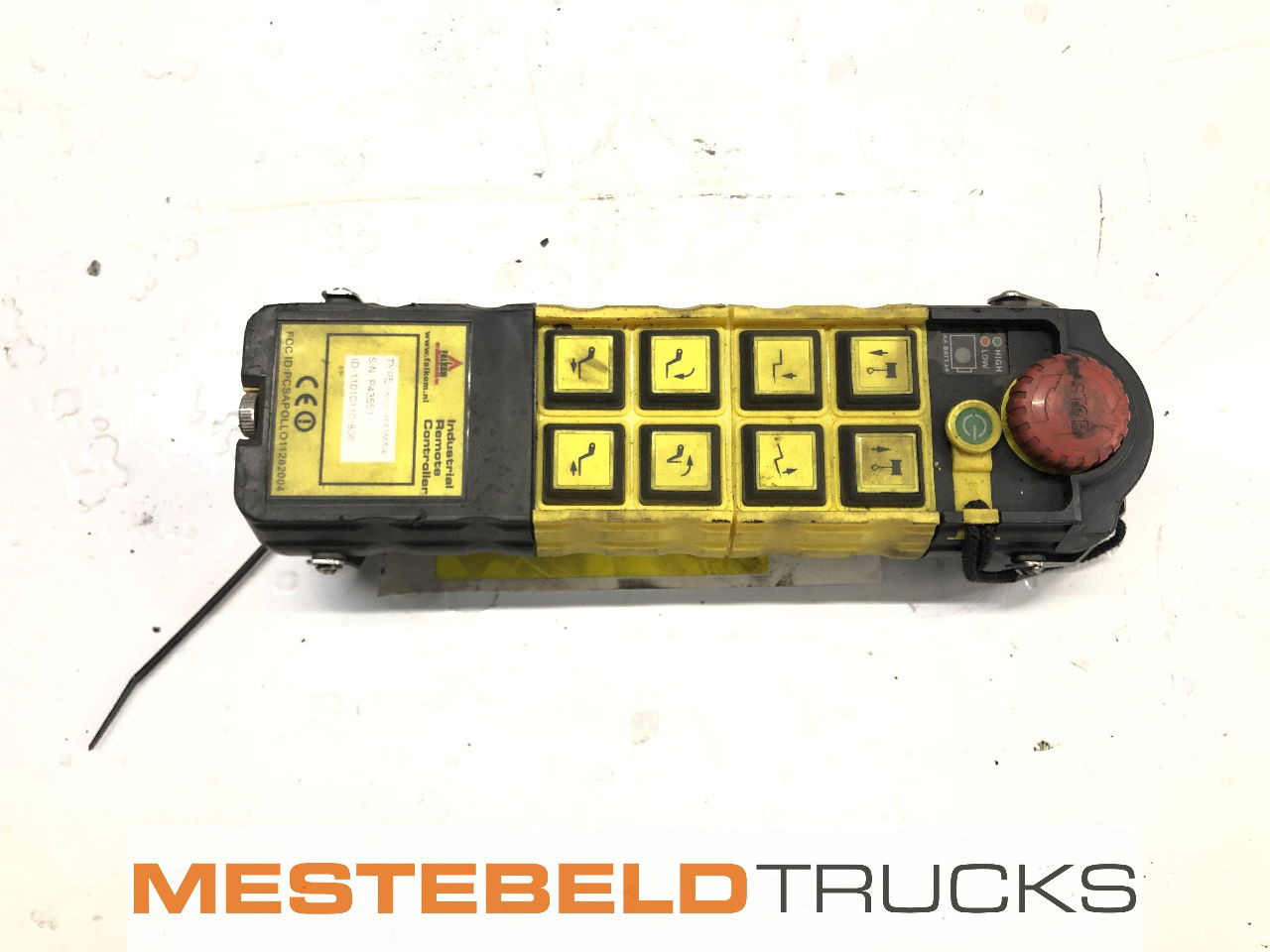 Diversen Remote control Falcon - Pièces de rechange pour Camion: photos 1 Diversen Remote control Falcon - Pièces de rechange pour Camion: photos 1