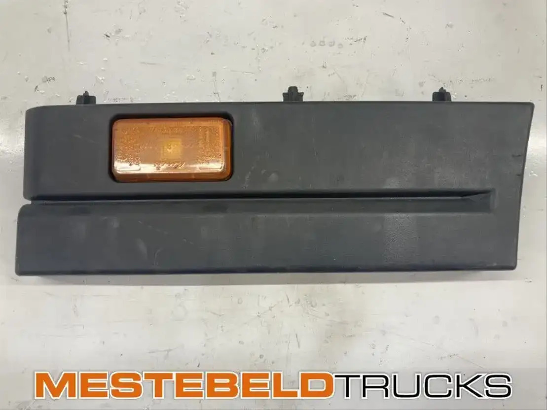 Scania Afdekplaat van instap links - Cabine et intérieur pour Camion: photos 1 Scania Afdekplaat van instap links - Cabine et intérieur pour Camion: photos 1
