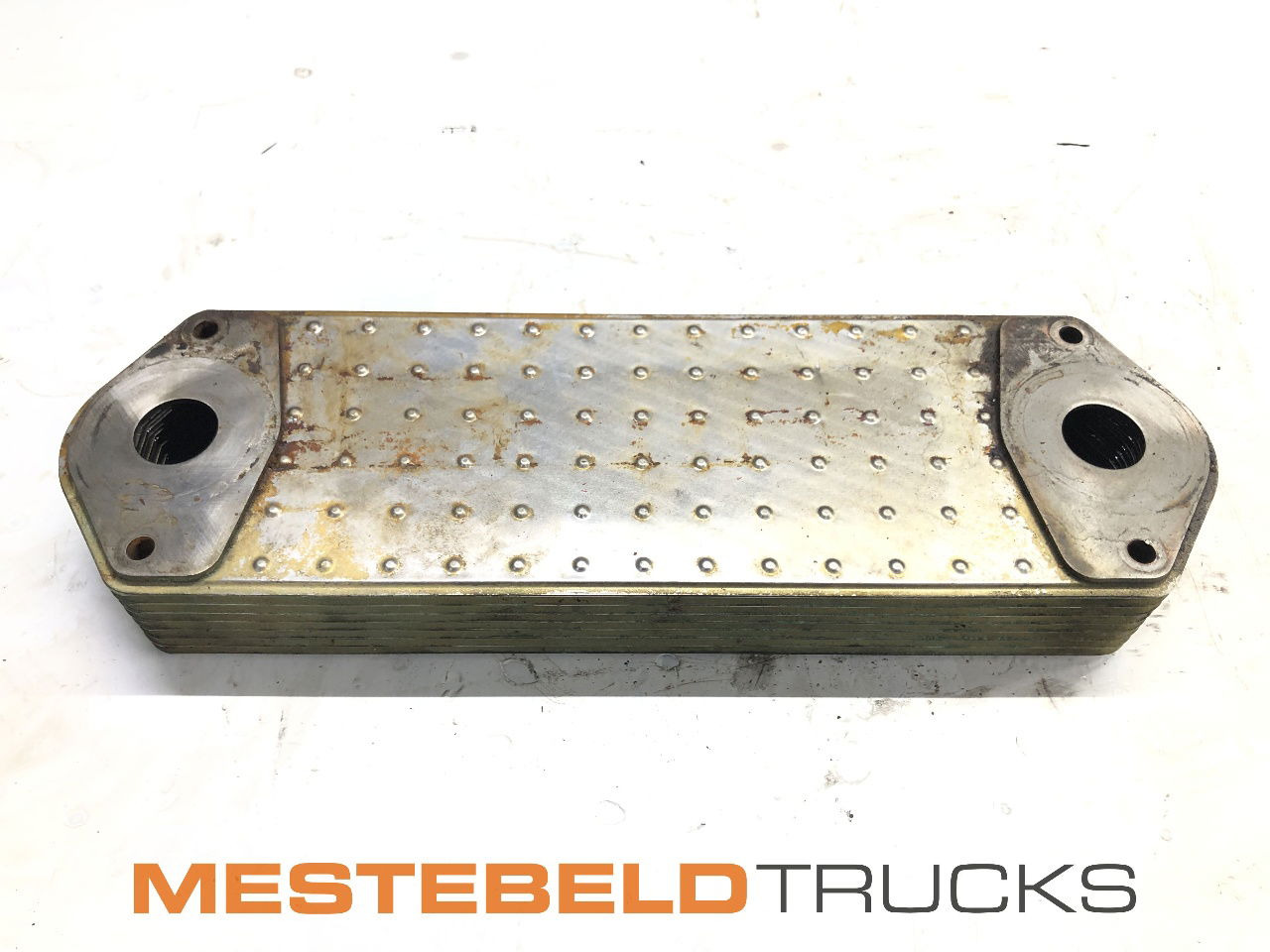 Scania Oliekoeler DC 16 02 L01 - Moteur pour Camion: photos 1 Scania Oliekoeler DC 16 02 L01 - Moteur pour Camion: photos 1