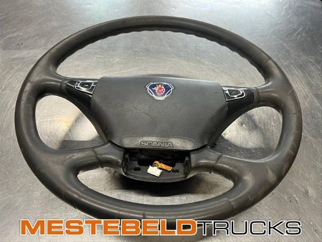 Scania Stuurwiel - Commande de gouvernail pour Camion: photos 1 Scania Stuurwiel - Commande de gouvernail pour Camion: photos 1
