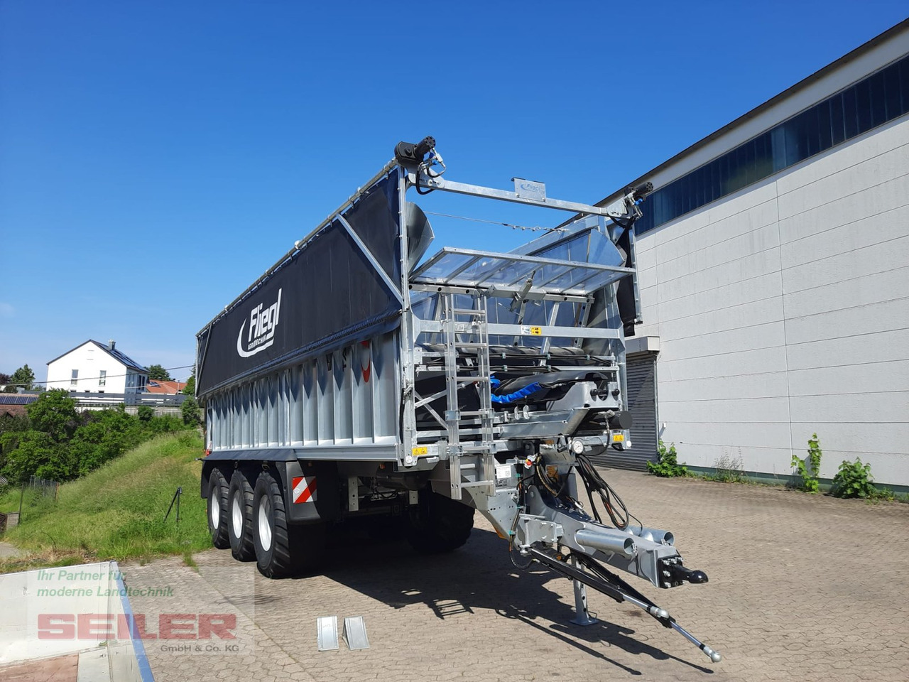 Autochargeuse neuf Fliegl ASW 391 TAURUS FOX 50m³ ZWL + Top Lift Light: photos 6