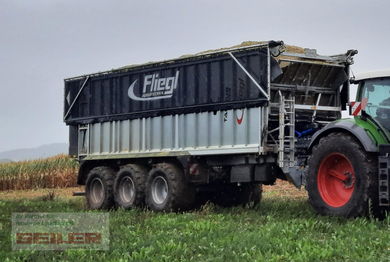 Fliegl ASW 391 TAURUS FOX 50m³ + elektr. ZWL + ISOBUS + Top Lift Light - Autochargeuse: photos 3 Fliegl ASW 391 TAURUS FOX 50m³ + elektr. ZWL + ISOBUS + Top Lift Light - Autochargeuse: photos 3