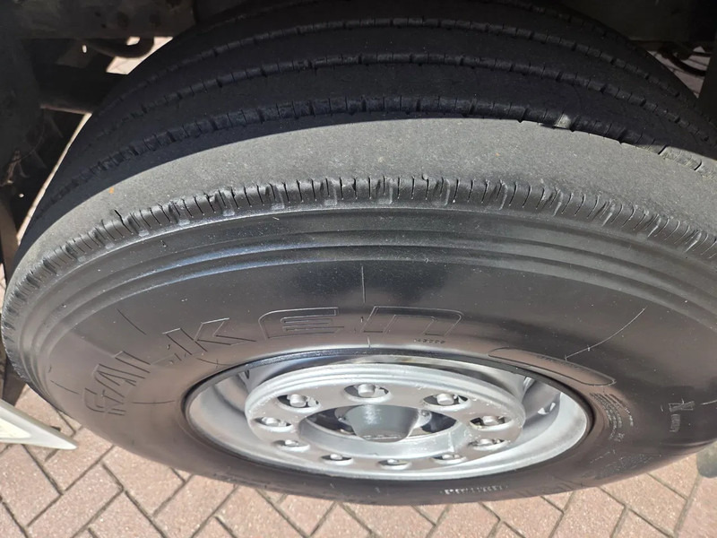 Tracteur routier DAF XF 95.430 Manual gear Euro 3: photos 11 Tracteur routier DAF XF 95.430 Manual gear Euro 3: photos 11