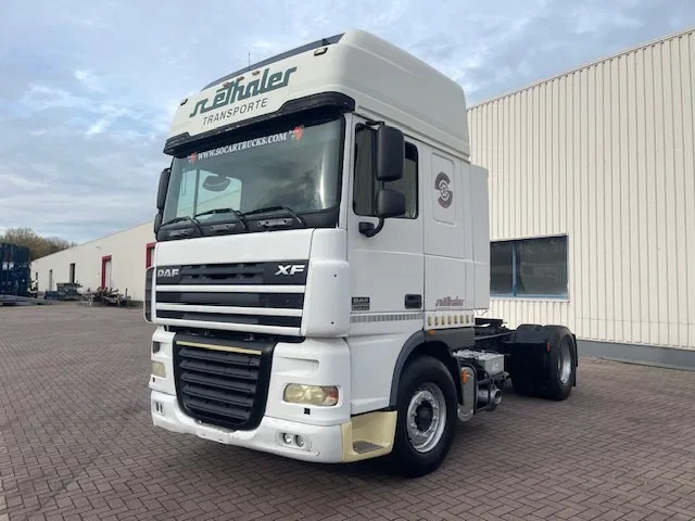 DAF XF 95.480 Manual gear - Tracteur routier: photos 3 DAF XF 95.480 Manual gear - Tracteur routier: photos 3