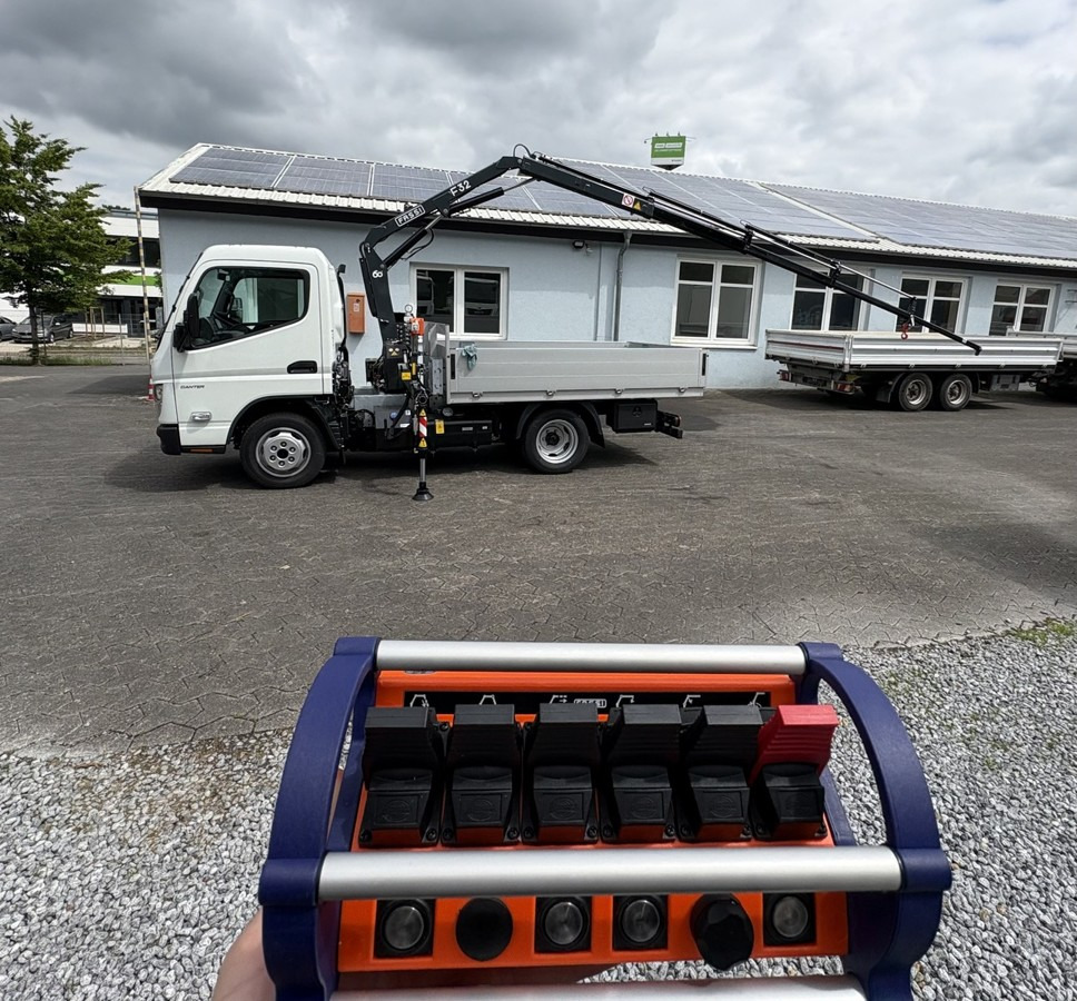 FUSO 3S15 Alu Pritsche 2.80m Ladekran Funk! sofort ve - Camion grue: photos 5 FUSO 3S15 Alu Pritsche 2.80m Ladekran Funk! sofort ve - Camion grue: photos 5