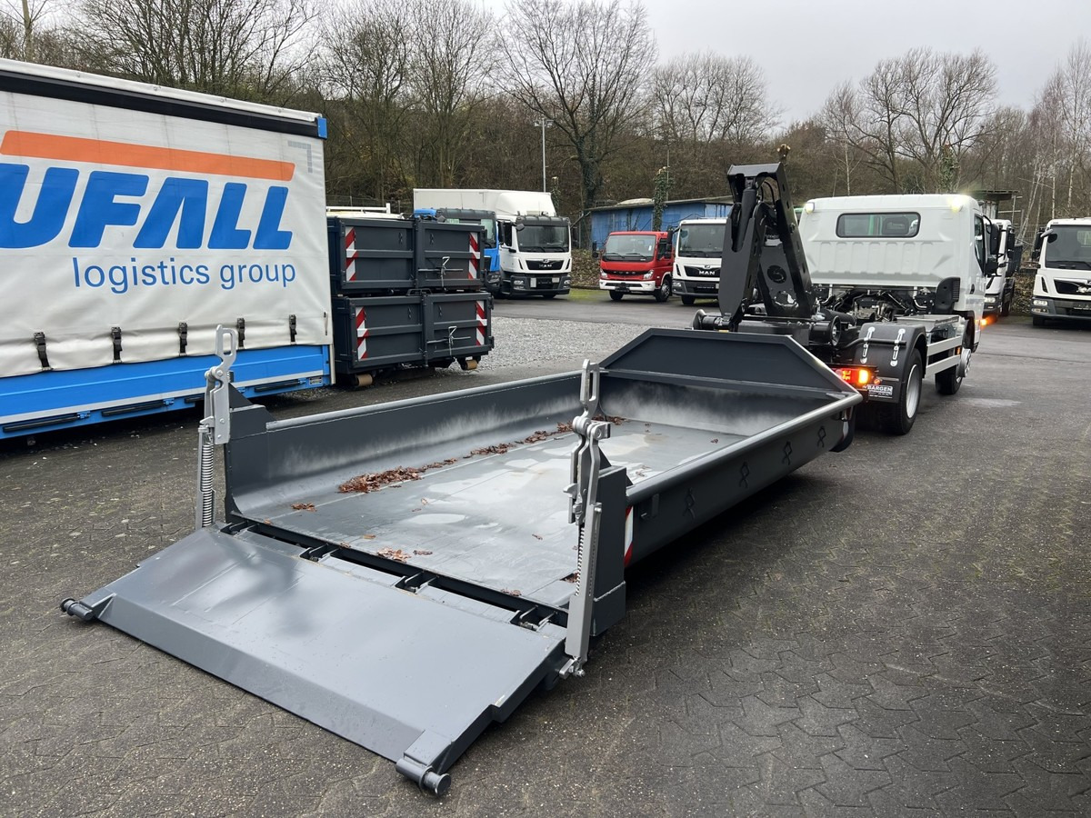 Camion ampliroll FUSO Fuso Canter 7C18 City Abrollkipper AHK Hooklift: photos 10