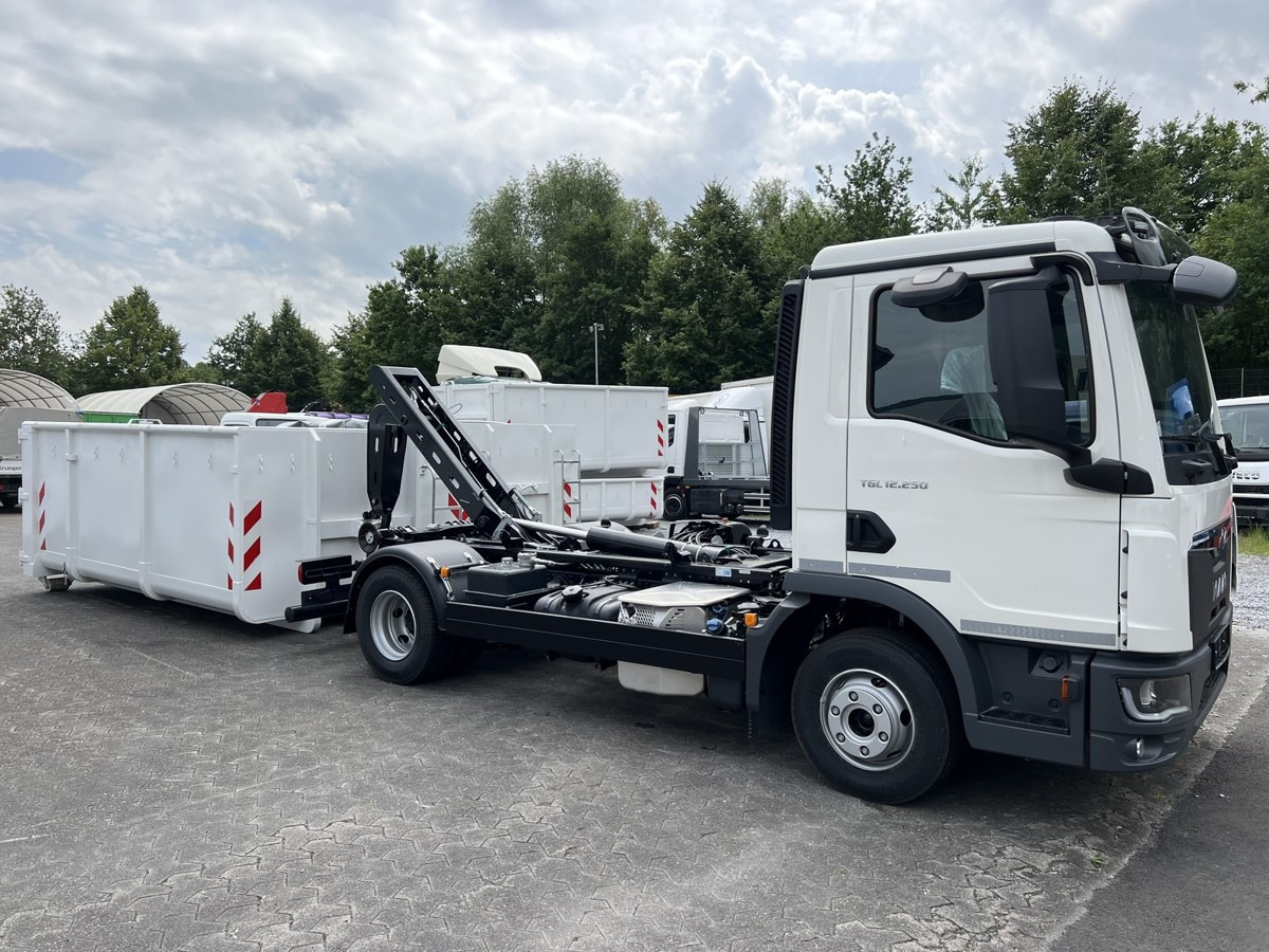 Camion ampliroll neuf MAN TGL 12.250 BL NEU City Abrollkipper PowerMatic: photos 7