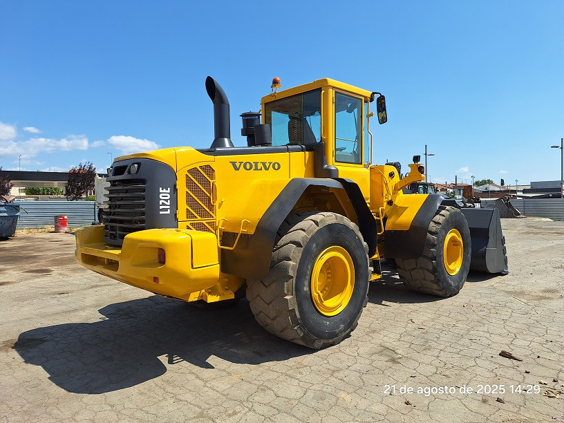 VOLVO L120E - Chargeuse sur pneus: photos 4 VOLVO L120E - Chargeuse sur pneus: photos 4