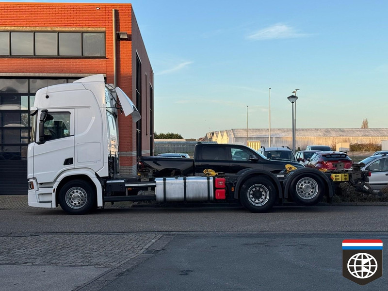Scania R450 6X2/4 Highline Retarder Night a/c Full air - BDF CHASSIS - Concourstaat - Camion porte-conteneur/ Caisse mobile: photos 3 Scania R450 6X2/4 Highline Retarder Night a/c Full air - BDF CHASSIS - Concourstaat - Camion porte-conteneur/ Caisse mobile: photos 3