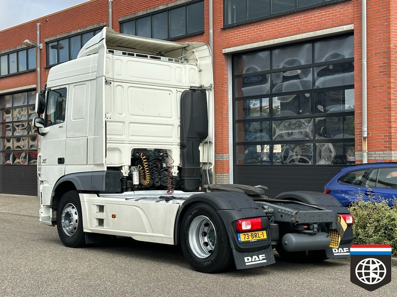 DAF XF 460 FT RETARDER - Full spoiler - 2x tank - Tracteur routier: photos 4 DAF XF 460 FT RETARDER - Full spoiler - 2x tank - Tracteur routier: photos 4