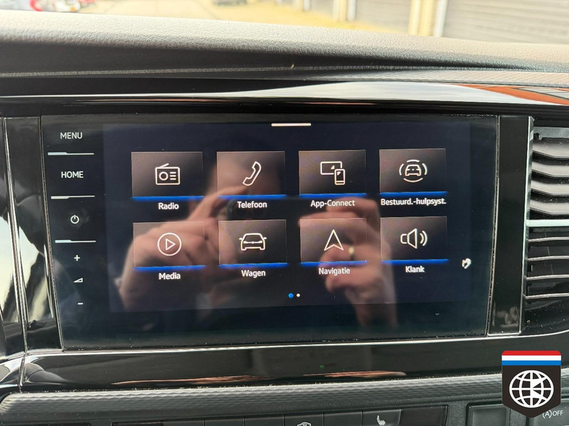 Fourgonnette Volkswagen TRANSPORTER 75 EDITION BULLI - FULL OPTION - DSG: photos 16 Fourgonnette Volkswagen TRANSPORTER 75 EDITION BULLI - FULL OPTION - DSG: photos 16