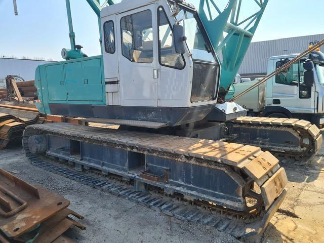 KOBELCO 7045 - Grue sur chenilles: photos 1 KOBELCO 7045 - Grue sur chenilles: photos 1