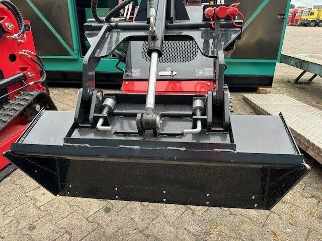 Compaktlader, Schaufel, S.W.S., 3. Steuerkreis - Chargeuse sur chenilles: photos 5 Compaktlader, Schaufel, S.W.S., 3. Steuerkreis - Chargeuse sur chenilles: photos 5