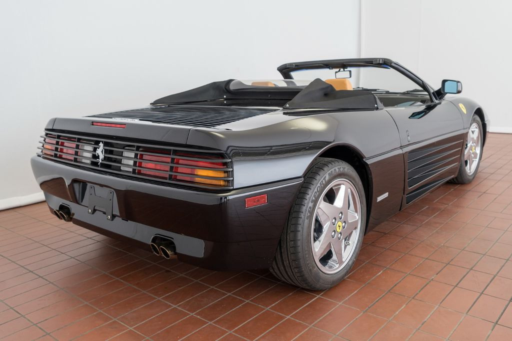 Ferrari 348 Spider/TOP Zustand/Zahnriemen+TÜV neu! - Voiture: photos 2 Ferrari 348 Spider/TOP Zustand/Zahnriemen+TÜV neu! - Voiture: photos 2