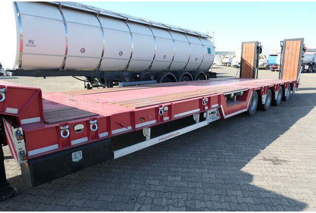 GVN 4, Radmulden, Ausziehbar, Hydr. Rampen - Semi-remorque surbaissé: photos 2 GVN 4, Radmulden, Ausziehbar, Hydr. Rampen - Semi-remorque surbaissé: photos 2