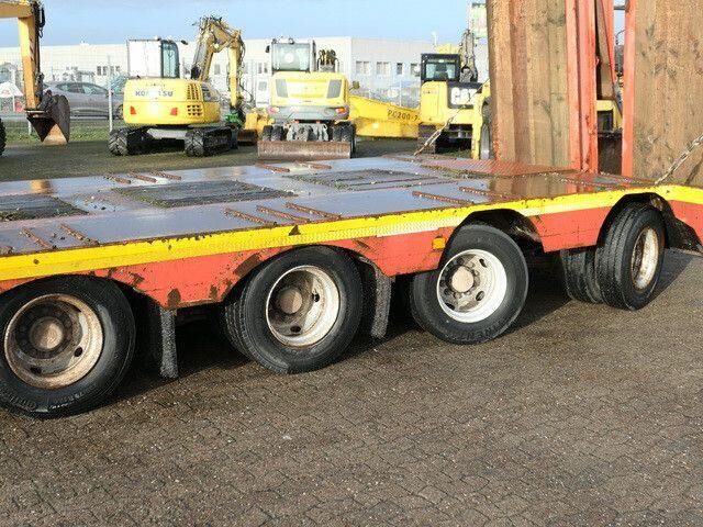 Gheysen & Verpoort, Gelenkt, Hydr. Rampen, Luf - Semi-remorque surbaissé: photos 3 Gheysen & Verpoort, Gelenkt, Hydr. Rampen, Luf - Semi-remorque surbaissé: photos 3