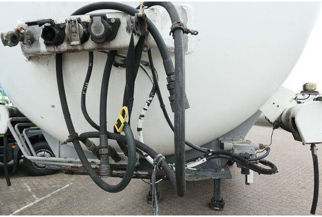 Semi-remorque citerne pour transport de carburant Kässbohrer STH 34/10-24/Tank 34.000 ltr./Unterbefüll./Pumpe: photos 10