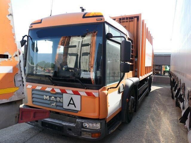 MAN 26.350 TGA/Haller 24 m³./Klima/4 Sitze - Benne à ordures ménagères: photos 3 MAN 26.350 TGA/Haller 24 m³./Klima/4 Sitze - Benne à ordures ménagères: photos 3