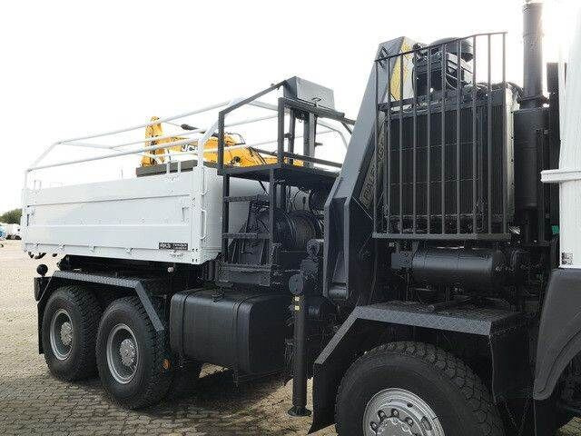 MAN 34.440 8x8, Allrad, Kran, 2x Seilwinde, 2x AHK - Grue auxiliaire: photos 2 MAN 34.440 8x8, Allrad, Kran, 2x Seilwinde, 2x AHK - Grue auxiliaire: photos 2