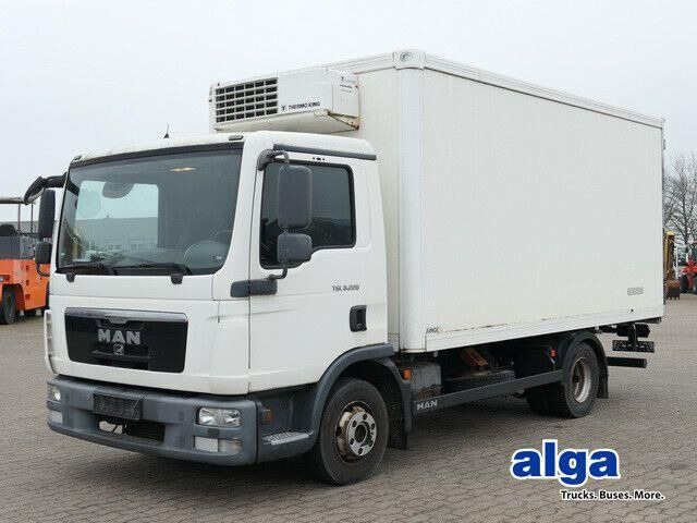 MAN 8.220 TGL BL 4x2, Thermo King, 3. Sitz, 5m lang - Camion frigorifique: photos 1 MAN 8.220 TGL BL 4x2, Thermo King, 3. Sitz, 5m lang - Camion frigorifique: photos 1