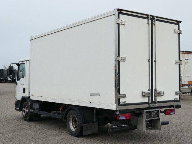 MAN 8.220 TGL BL 4x2, Thermo King, 3. Sitz, 5m lang - Camion frigorifique: photos 3 MAN 8.220 TGL BL 4x2, Thermo King, 3. Sitz, 5m lang - Camion frigorifique: photos 3