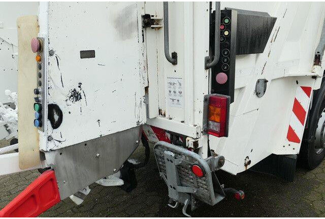 Mercedes-Benz 2532 L Actros 6x2, Faun, Variopress, Zöller, AC - Benne à ordures ménagères: photos 5 Mercedes-Benz 2532 L Actros 6x2, Faun, Variopress, Zöller, AC - Benne à ordures ménagères: photos 5