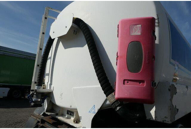 Tank Bunge TAA 22.5/3A3, 3 Kammern,Oben- und Untenbefüllung - Remorque citerne: photos 5 Tank Bunge TAA 22.5/3A3, 3 Kammern,Oben- und Untenbefüllung - Remorque citerne: photos 5