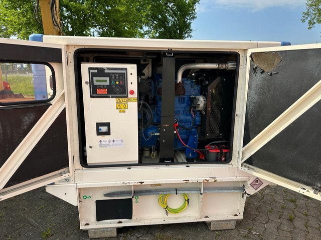 Wacker Wilson P33-2, 33kVA, Perkins, Stromgenerator - Groupe électrogène: photos 4 Wacker Wilson P33-2, 33kVA, Perkins, Stromgenerator - Groupe électrogène: photos 4