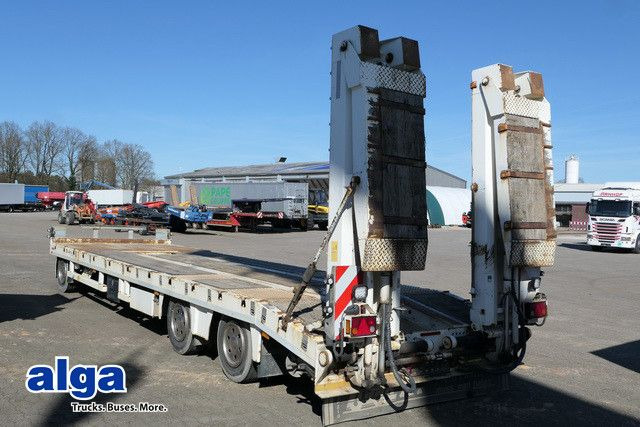 ZANDT AT-P300/durchgehendes Bett, 9,4 m. lang - Remorque porte-engin surbaissée: photos 1 ZANDT AT-P300/durchgehendes Bett, 9,4 m. lang - Remorque porte-engin surbaissée: photos 1