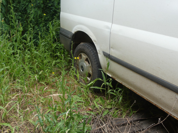 Autre matériel REF:immatriculée sous : 1-BRU-301 - Camionnette Ford Transit: photos 19