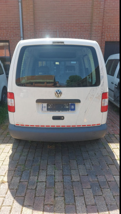 Voiture Volkswagen Caddy (2008-VIN:WV2ZZZ2KZ9X042161) - Autre matériel: photos 1 Voiture Volkswagen Caddy (2008-VIN:WV2ZZZ2KZ9X042161) - Autre matériel: photos 1