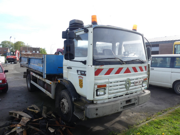 Camion benne basculante Renault 40 ABE 4 (2006-329.446 km) - Camion benne: photos 2 Camion benne basculante Renault 40 ABE 4 (2006-329.446 km) - Camion benne: photos 2