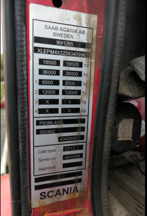 Camion porte container Scania P93ML4X2Z1 (1995-844.006 km) - Camion ampliroll: photos 5 Camion porte container Scania P93ML4X2Z1 (1995-844.006 km) - Camion ampliroll: photos 5