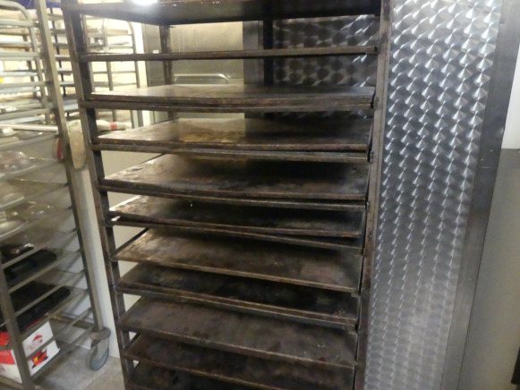 Chariot de four avec platine 60x40 cm (4 bords) - Matériel de boulangerie: photos 4 Chariot de four avec platine 60x40 cm (4 bords) - Matériel de boulangerie: photos 4