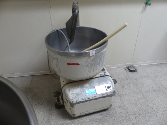 Pétrin à bras Kemper - Matériel de boulangerie: photos 2 Pétrin à bras Kemper - Matériel de boulangerie: photos 2