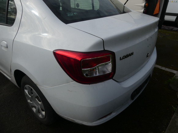 REF:20513 - Voiture Dacia Logan Berline (2013-97.655 km) - Voiture: photos 4 REF:20513 - Voiture Dacia Logan Berline (2013-97.655 km) - Voiture: photos 4