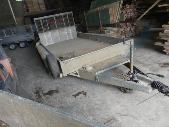 Remorque porte engin triple essieu Nugent Trailers PT126TRI - Remorque porte engin: photos 2 Remorque porte engin triple essieu Nugent Trailers PT126TRI - Remorque porte engin: photos 2