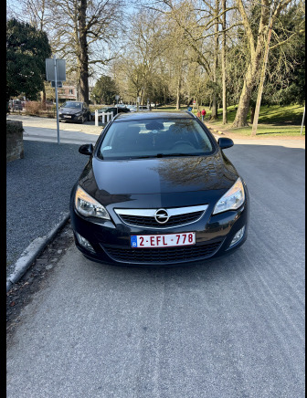 Voiture Opel Astra - Voiture: photos 1 Voiture Opel Astra - Voiture: photos 1